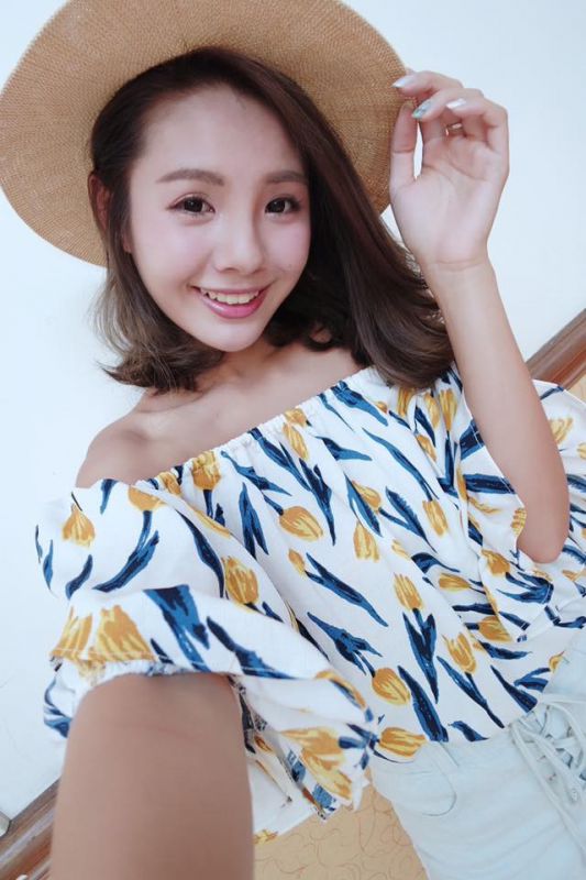 外拍美女模特鲔鱼徐玮吟清纯私拍图片