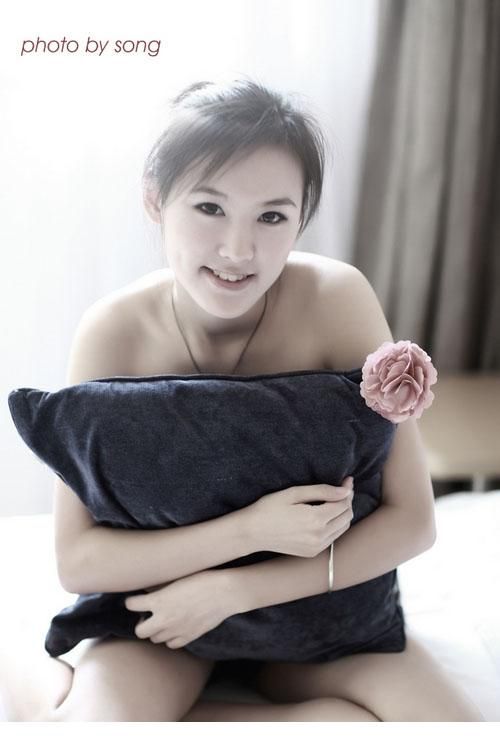 尚气质美女私房写真