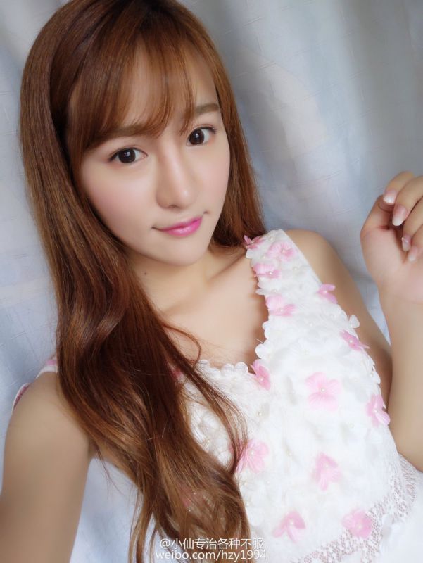 平面模特儿黄政屹微私拍美图