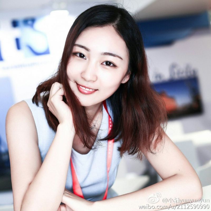 漂亮的美女小yunyunyun微摄影写真图片