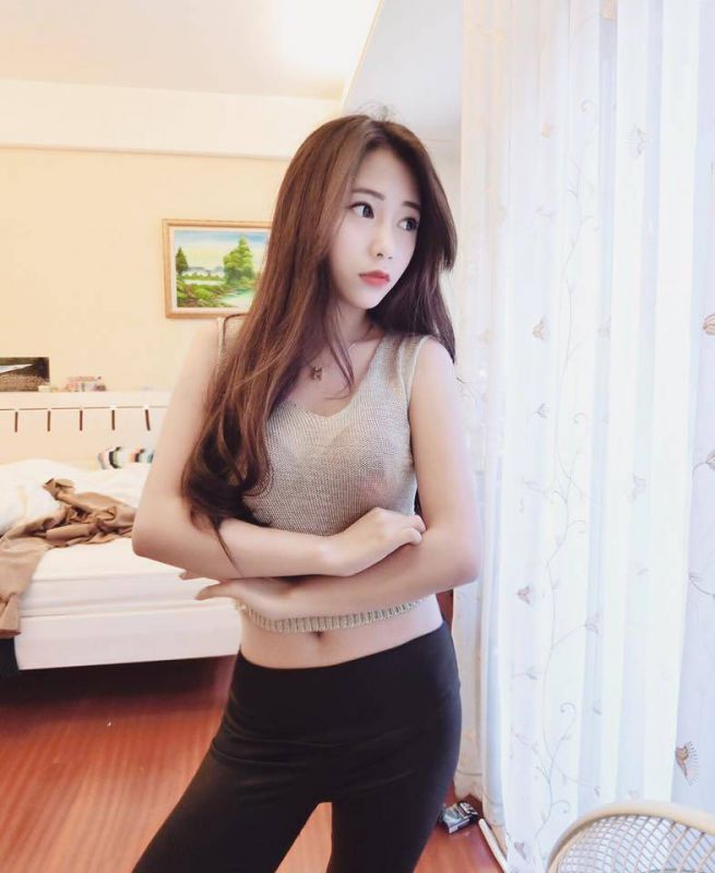 台湾美女模特ChihYuChen自拍写真图片