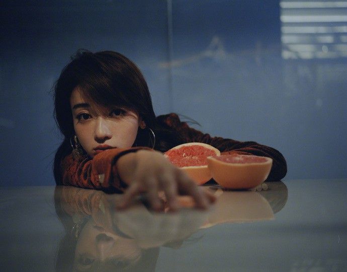 秀丽短发美女吴谨言尚清爽活力多姿清纯图片