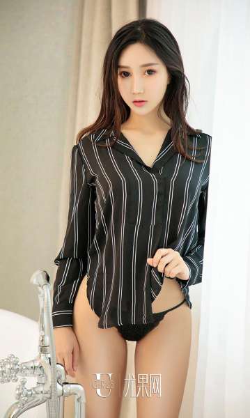 李莉莉-一梦之美翘臀巨乳写真套图