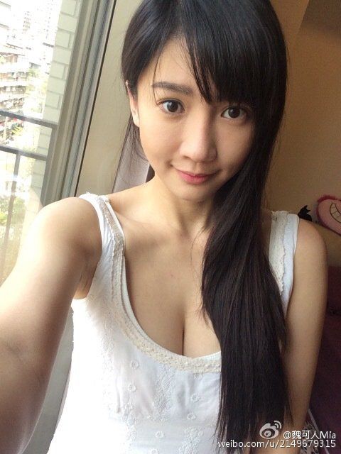台湾女模特魏可人魏靖轩微私拍图片