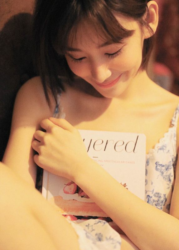 美女御姐身姿妖娆抚媚风情美足诱惑图片