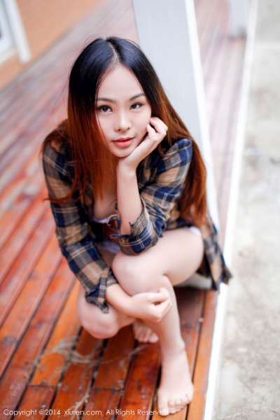 李波Bobo-大胸妹子