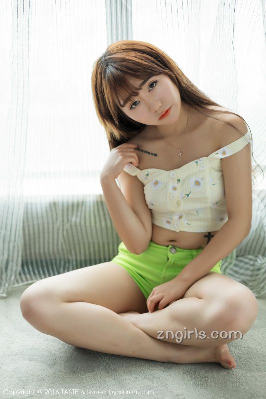 TASTE中国模特美女鱼子酱宝saki私房照写真