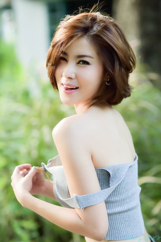 帅气短发美女SathankornNoomay私拍写真图片