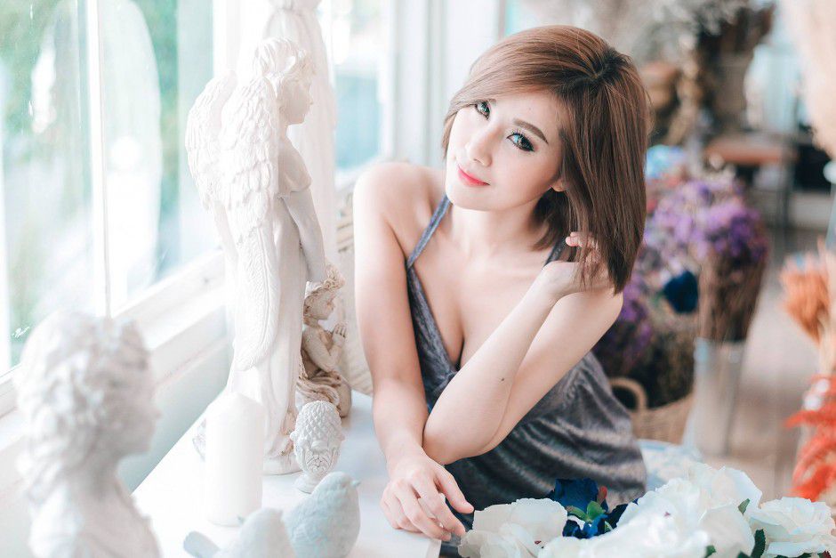 帅气短发美女SathankornNoomay私拍写真图片